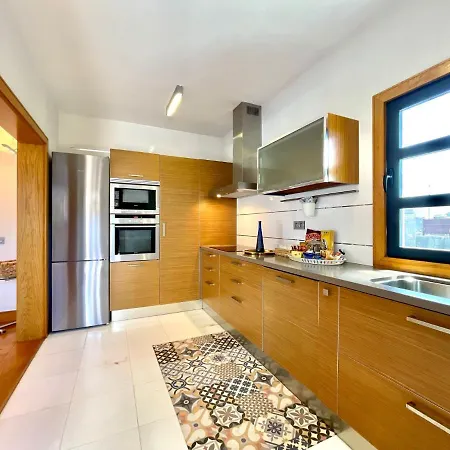 别墅 Mamma Mia Pool Heat Private & Jacuzzi