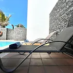Mamma Mia Pool Heat Private & Jacuzzi Playa Blanca (Lanzarote)