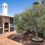 Mamma Mia Pool Heat Private & Jacuzzi Villa *