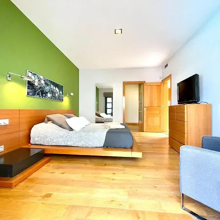 Mamma Mia Pool Heat Private & Jacuzzi * Playa Blanca (Lanzarote)