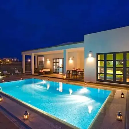 Villa Mamma Mia Pool Heat Private & Jacuzzi Playa Blanca (Lanzarote)