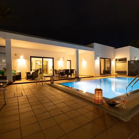 فيلة Mamma Mia Pool Heat Private & Jacuzzi *