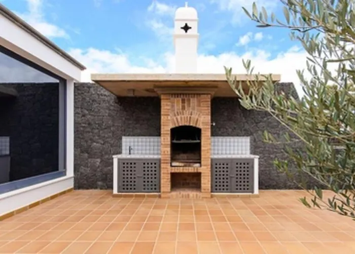 Mamma Mia Pool Heat Private & Jacuzzi Villa