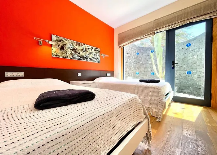 Mamma Mia Pool Heat Private & Jacuzzi Villa