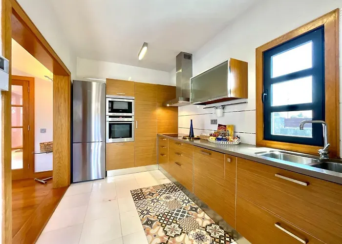 Villa Mamma Mia Pool Heat Private & Jacuzzi