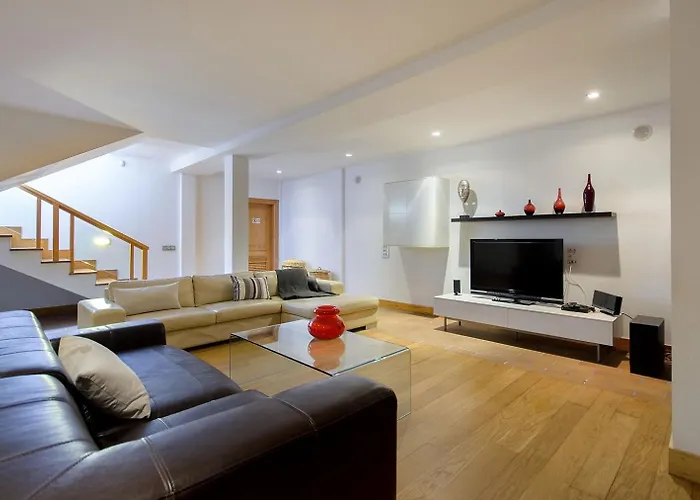 Villa Mamma Mia Pool Heat Private & Jacuzzi