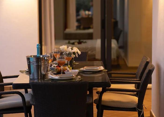 Mamma Mia Pool Heat Private & Jacuzzi *