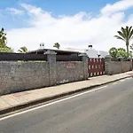 Willa Mamma Mia Pool Heat Private & Jacuzzi Playa Blanca (Lanzarote)