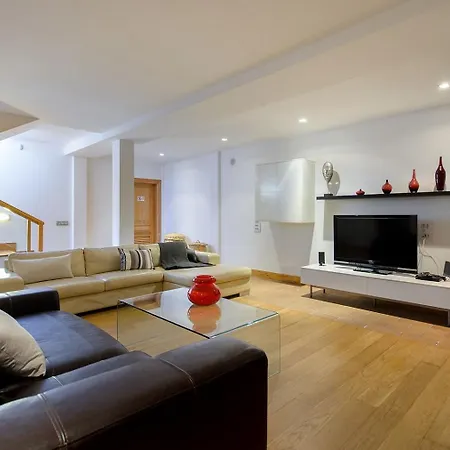 Villa Mamma Mia Pool Heat Private & Jacuzzi